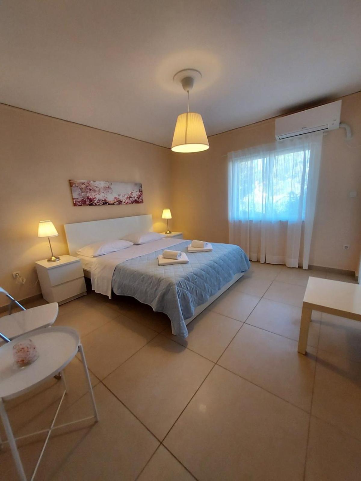 Oikika I 6 Apartman Ártemida Kültér fotó